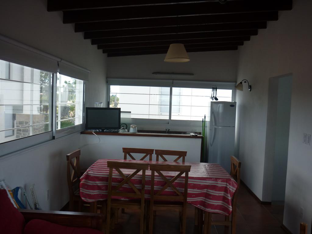 Complejo Alcobas Del Diablo Villa Punta Del Diablo Rum bild